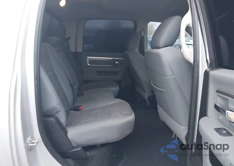 2018 Ram 1500 Lone Star 4X2 5'7 Box z USA, uszkodzony, nr VIN 1C6RR6LT4JS333935